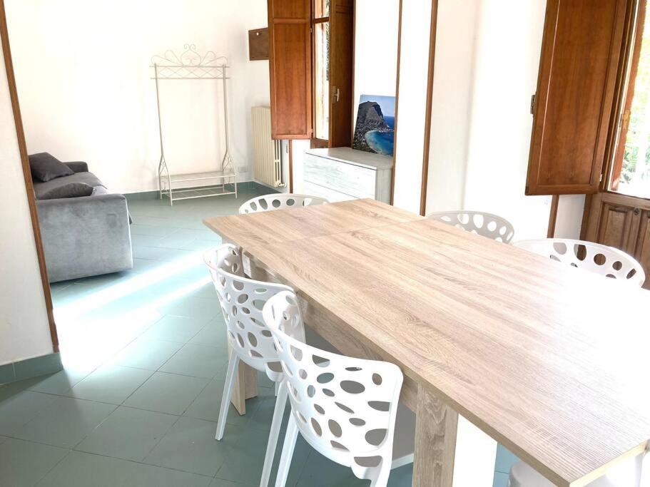 Villa Orlando Mondello Palermo Eksteriør bilde